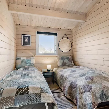 3 Bedroom Cozy In