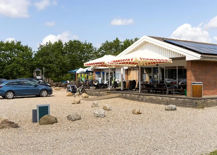 3 Bedroom Cozy In Nyaraló Oksbøl